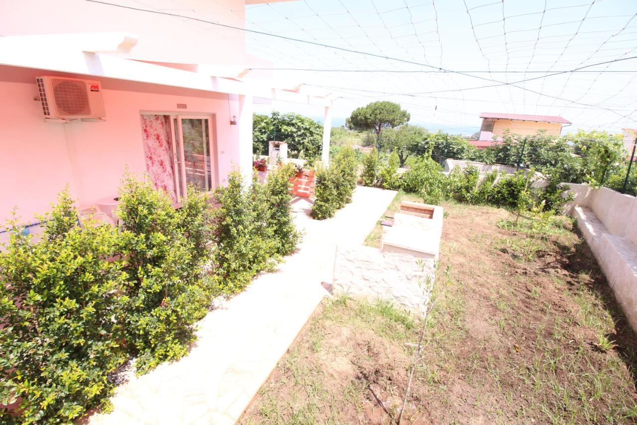 Chiaro Di Luna Apartment Santa Domenica  Exterior photo